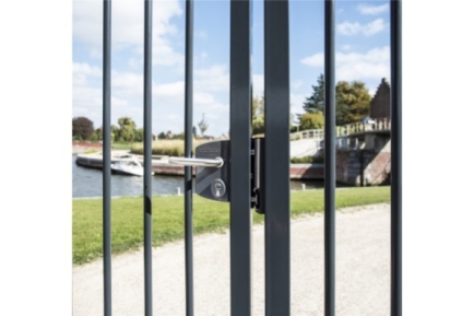 Comment choisir une serrure de portail, portillon ou de garage ?